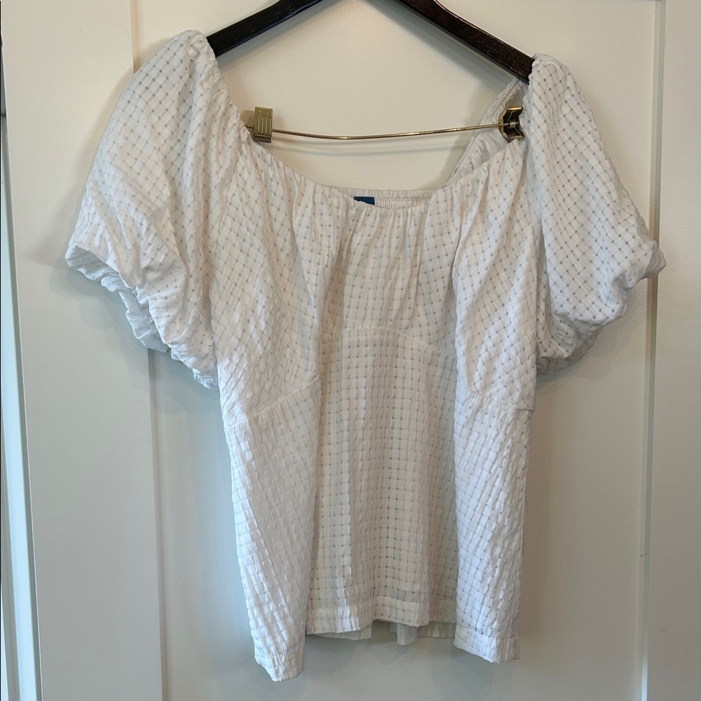 White Puff Sleeve Top